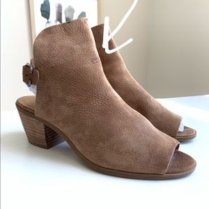 Lucky Brand Peep Toe